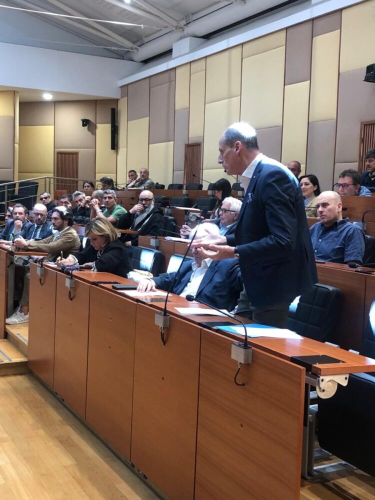 Confcommercio Campania in Commissione Legalità: “No a misure che penalizzano le imprese sane del Centro Storico”