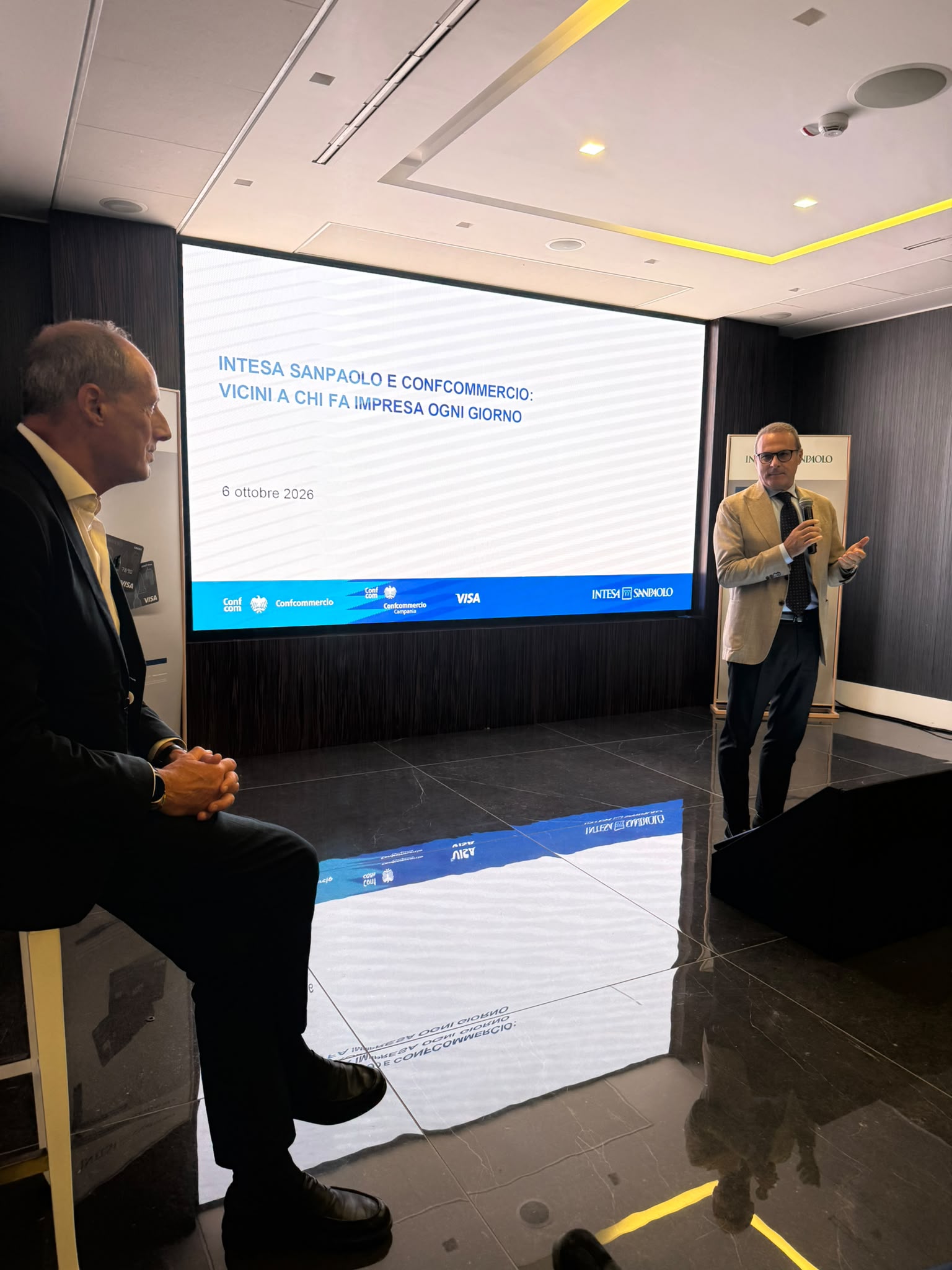 Intesa Sanpaolo e Confcommercio Campania – un confronto dedicato alle imprese del territorio