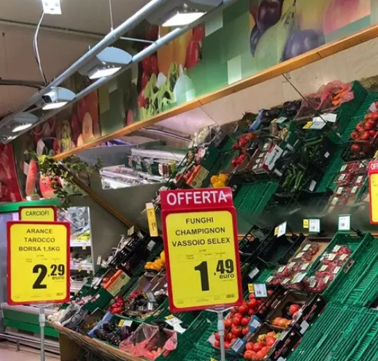 Protesta tir, Confcommercio lancia l’allarme: ‘A rischio i rifornimenti nei supermercati’ – Per i prodotti alimentari freschi e deperibili, ma anche per elettronica di consumo